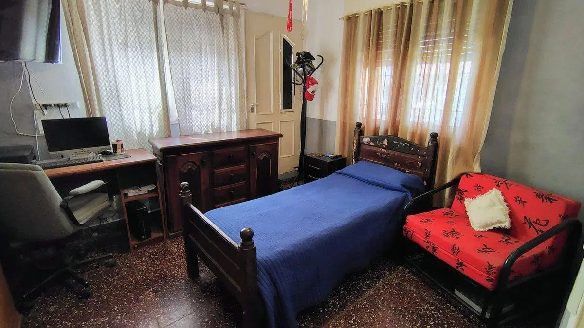 CASA 4 AMBIENTES + 2° ViIVIENDA de 3 AMB. 4
