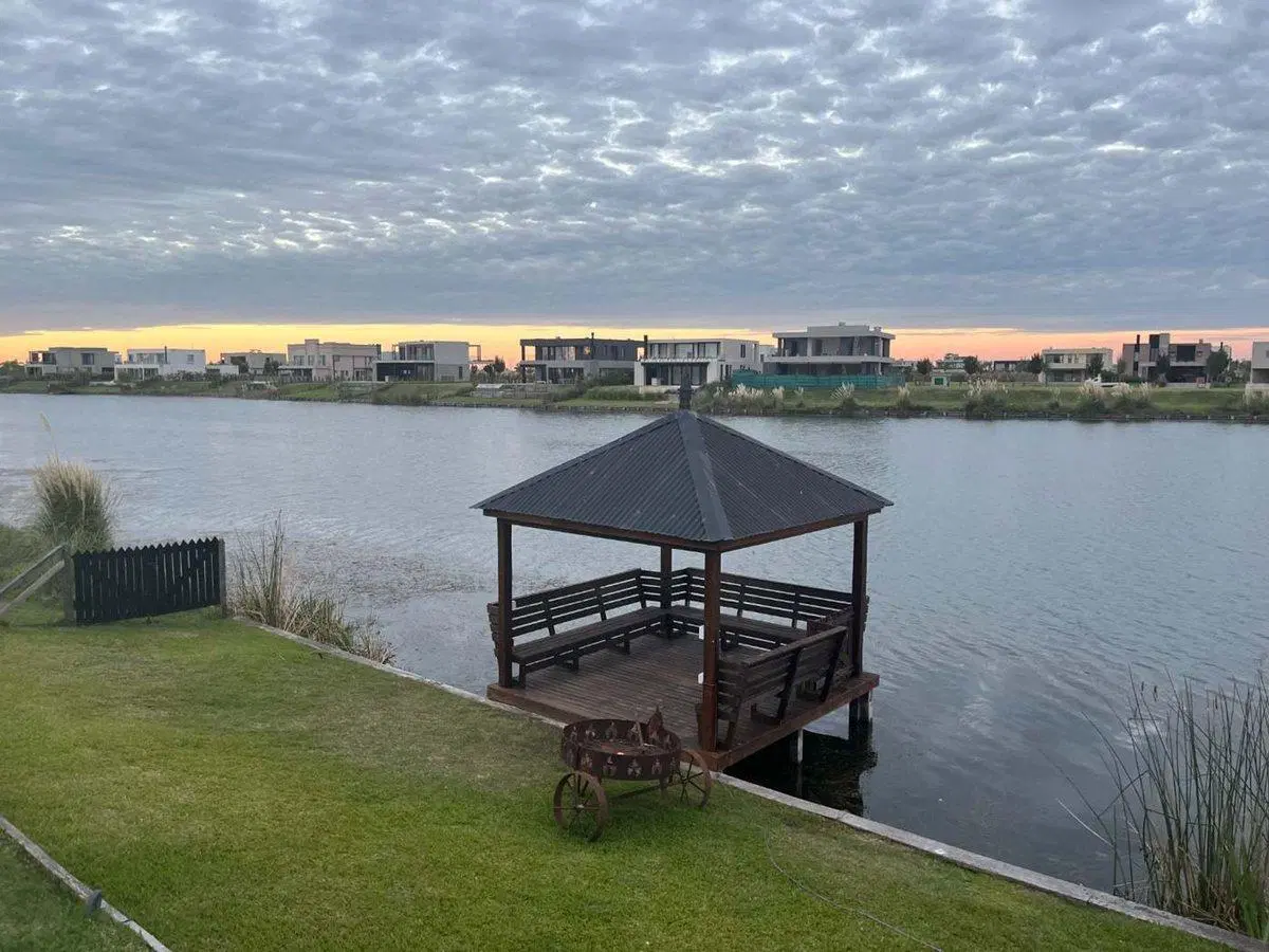 Casa Venta en Puertos del Lago 2
