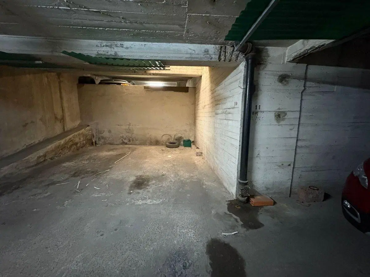 VENTA COCHERA SIMPLE CUBIERTA VICENTE LOPEZ 5