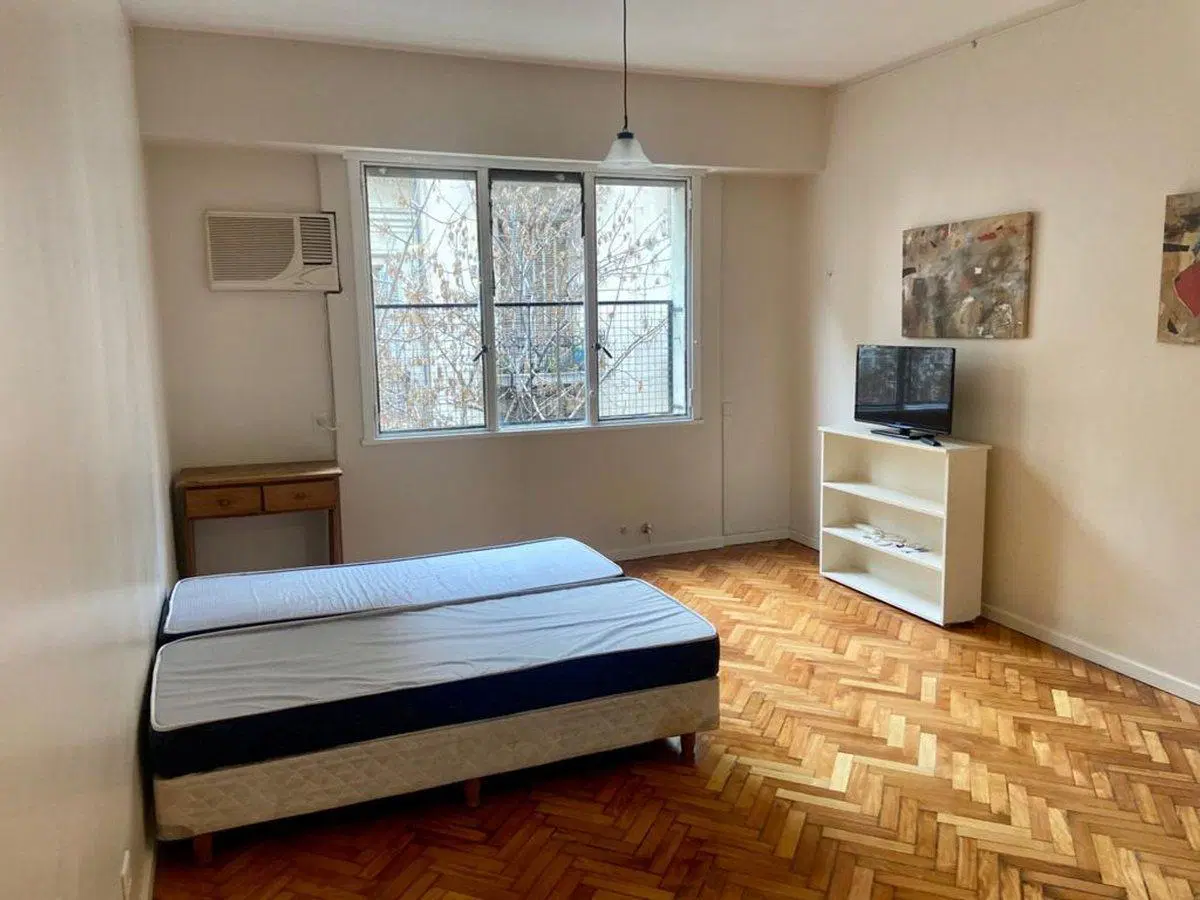 Departamento monoambiente en venta en Recoleta 3