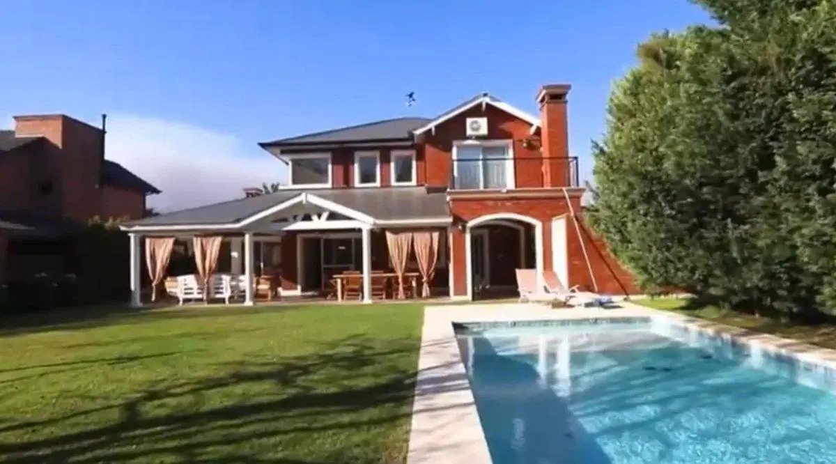 Venta de casa en Bo Septiembre APTA CREDITO 2