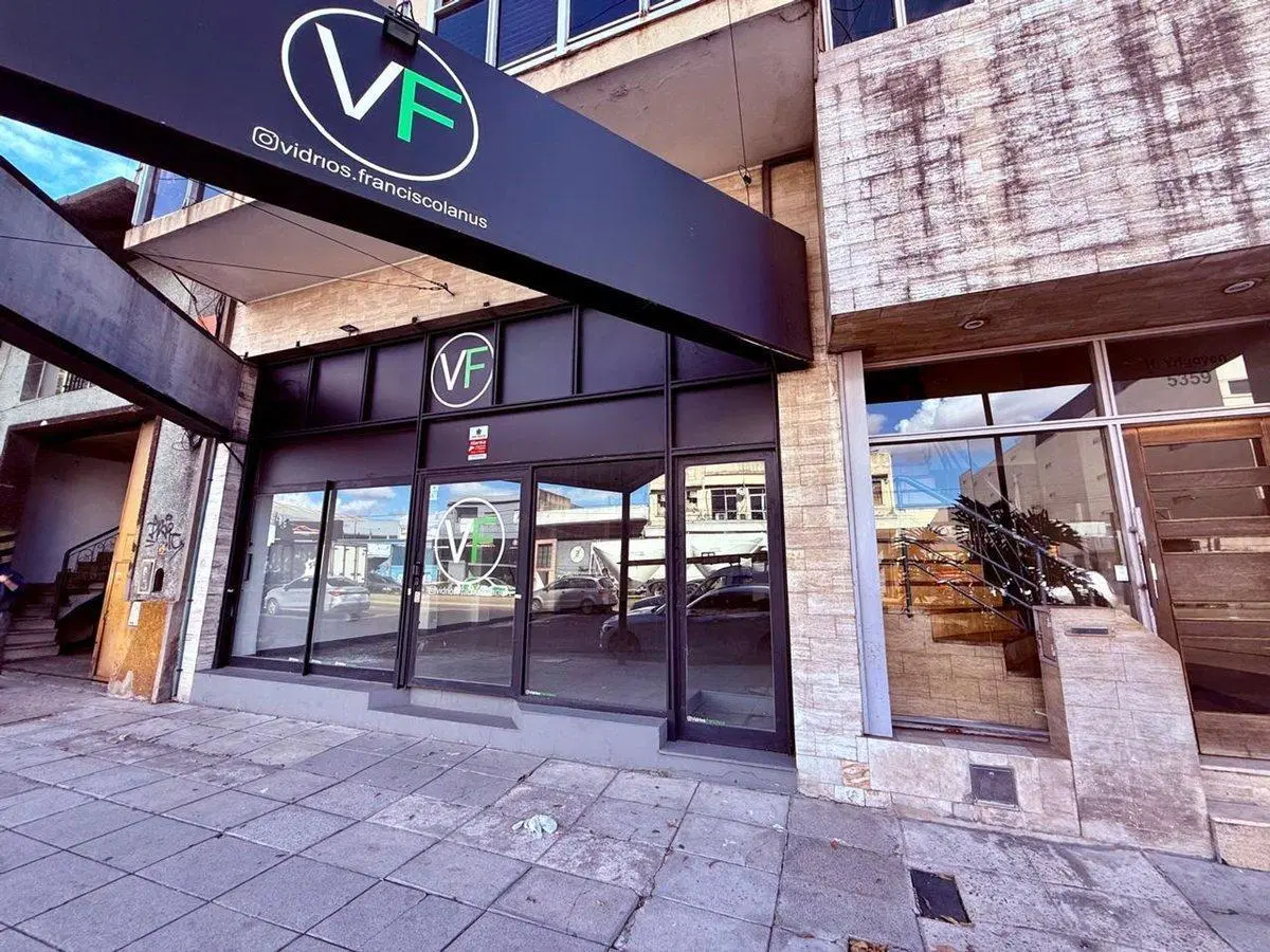 VENTA LOCAL LANUS PERMUTA 3