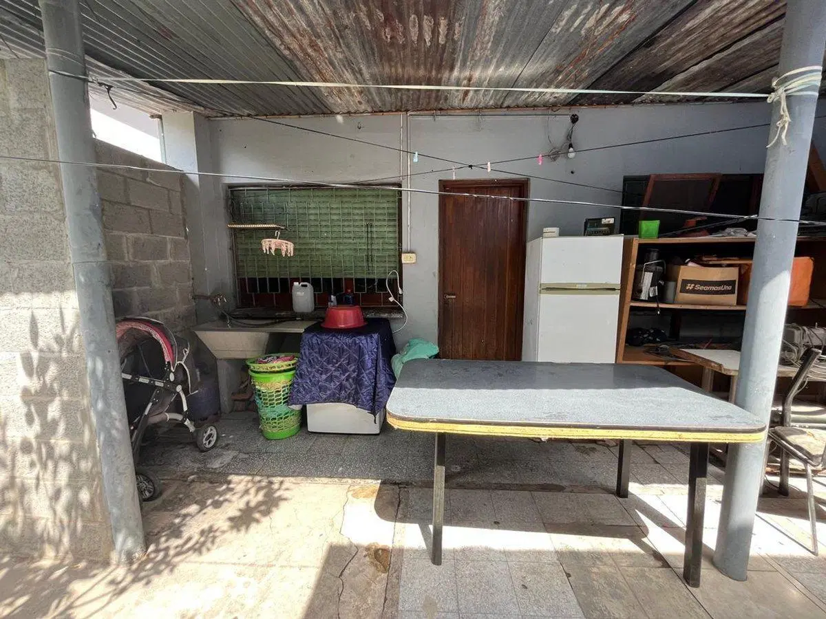 VENTA CASA MULTIFAMILIAR EN VILLA LUZURIAGA 2