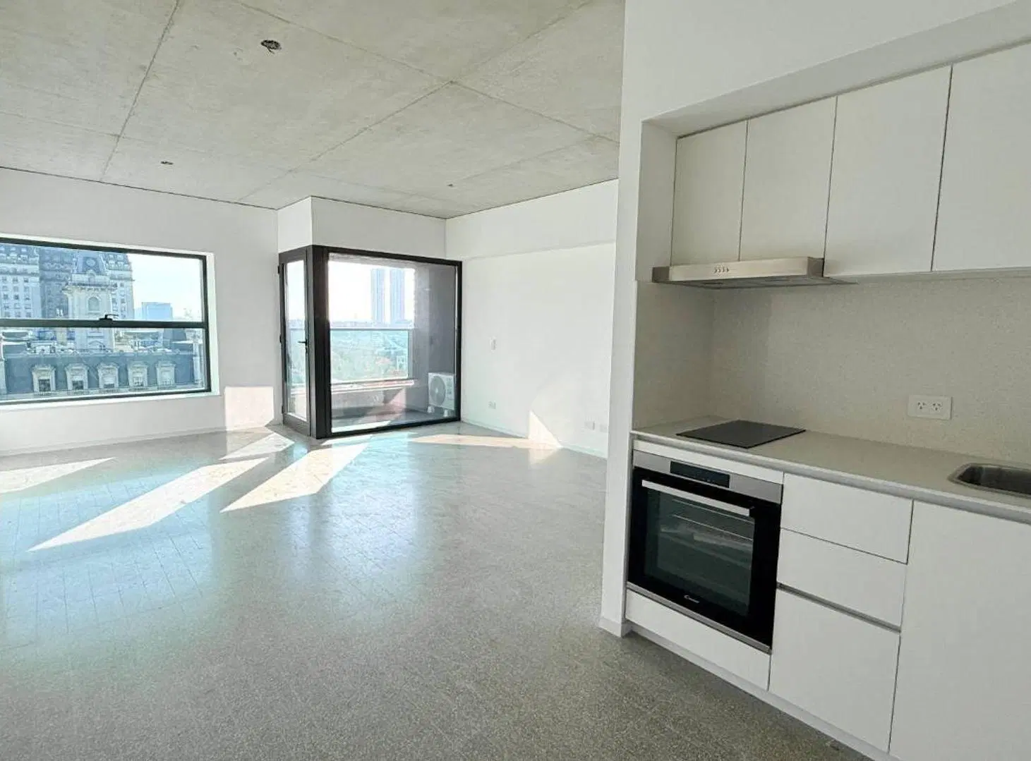 Venta| Monoambiente c/balcon, Torre Huergo 475 2
