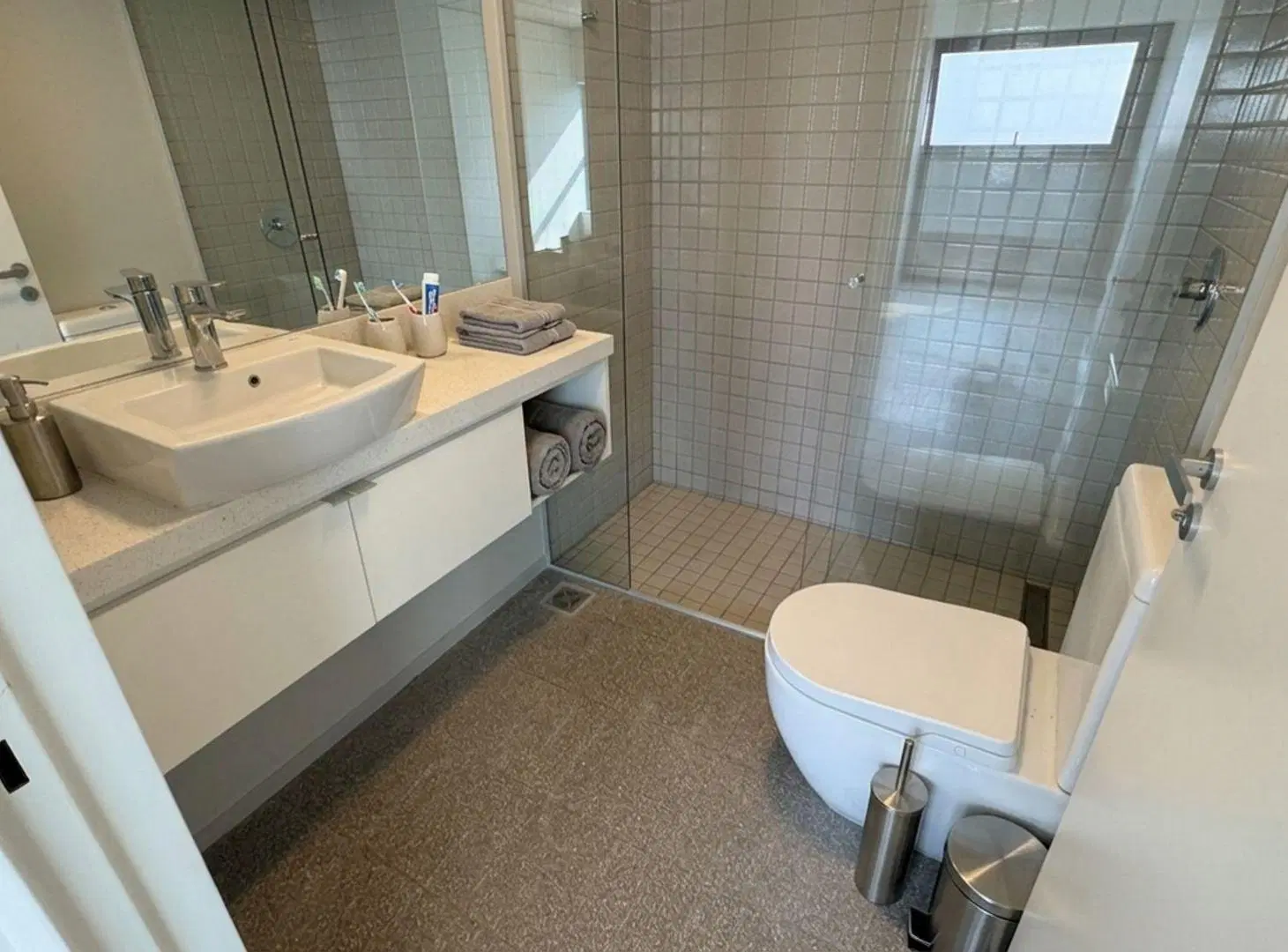 Venta| Monoambiente c/balcon, Torre Huergo 475 3