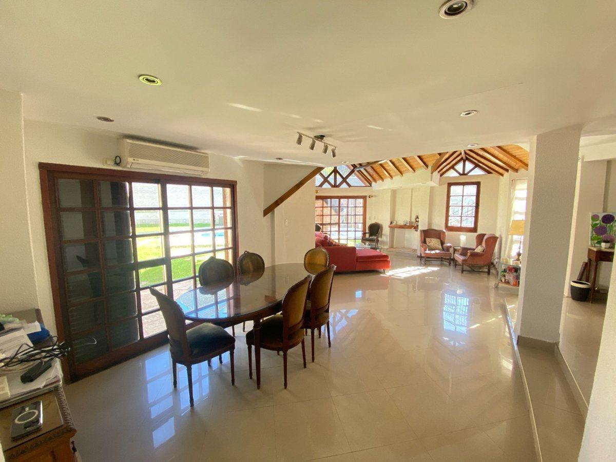 Foto de VENTA CASA 5 AMBIENTES LOMAS DE ZAMORA, imagen 4