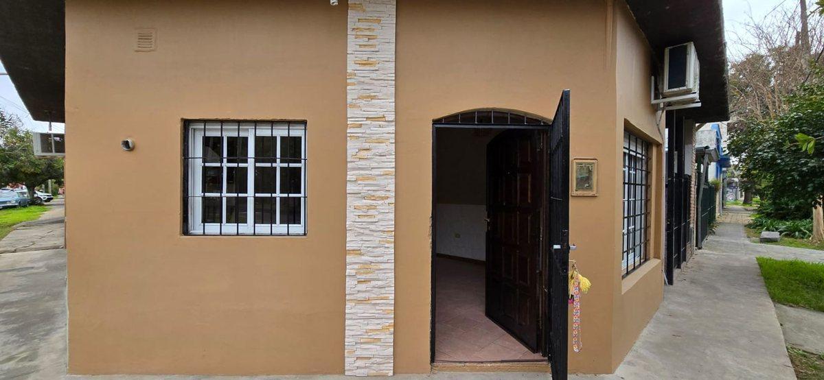 Venta departamento tres ambientes