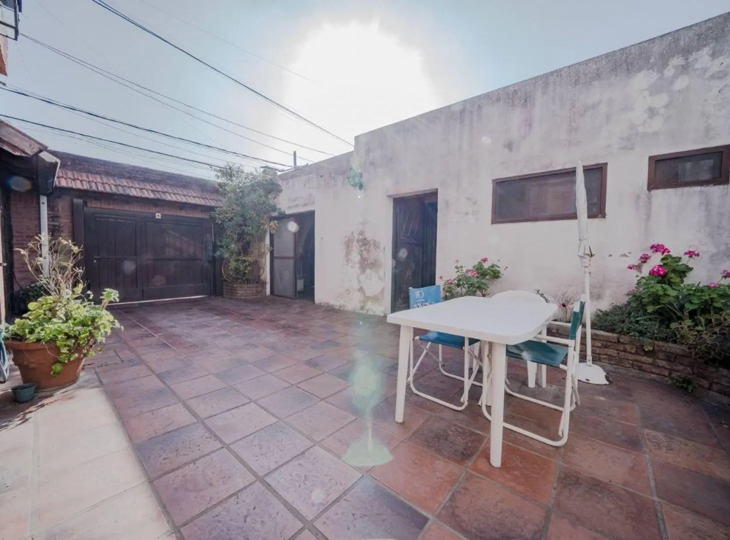 Venta casa 4 ambientes con cochera Martinez 3