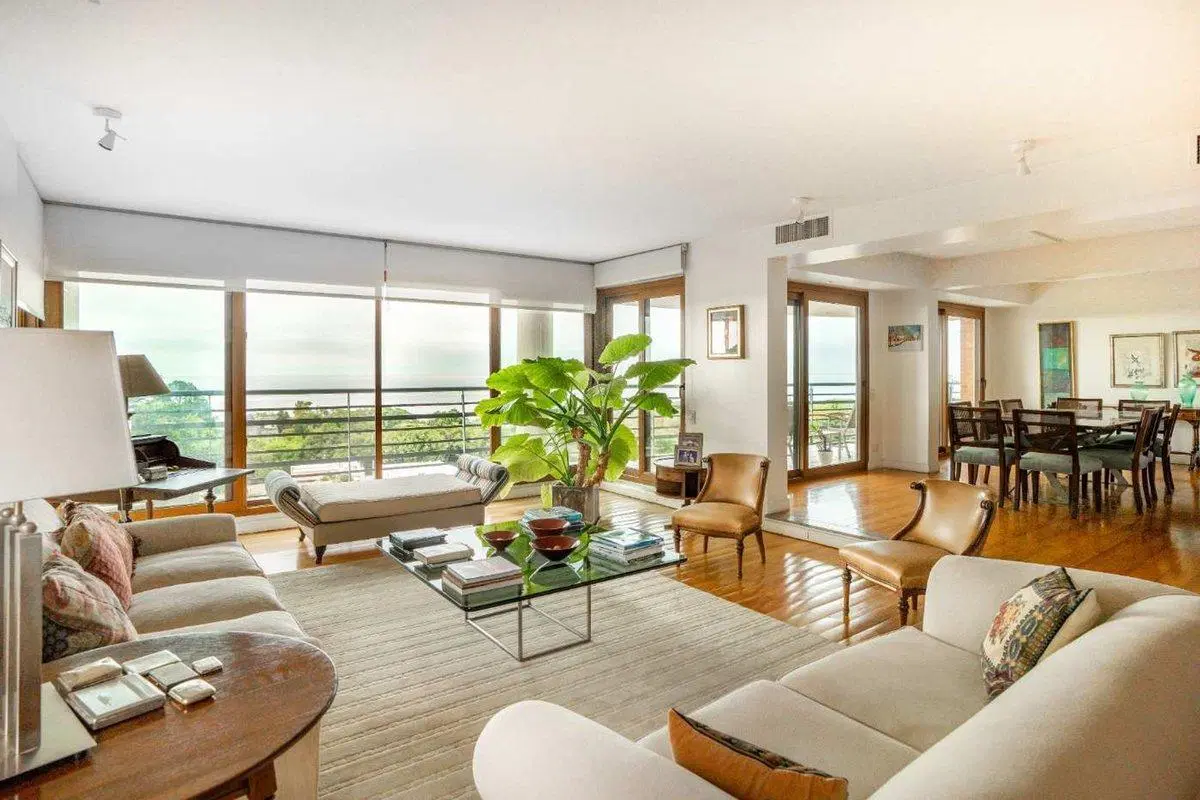 Departamento 6 ambientes, 4 cocheras VISTA AL RIO 3