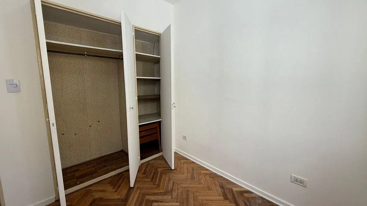 Venta depto 4 amb frente, balcón OLIVOS PERMUTA 3