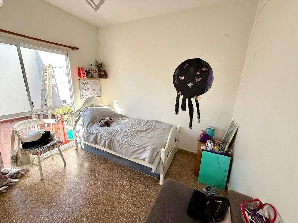 VENTA PH 5 ambientes TERRAZA y BALCÓN Monte Castro 5