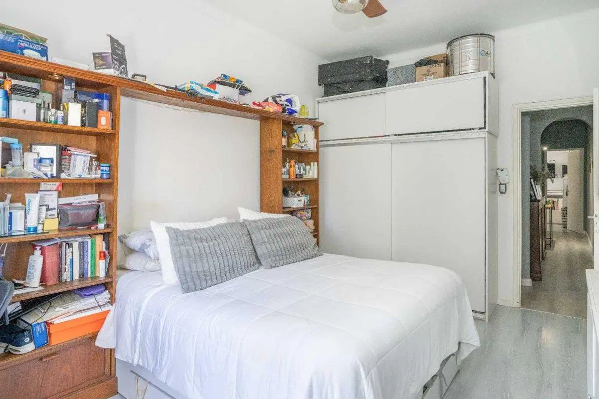 VENTA depto 2 dormitorios + estudio COLEGIALES 2