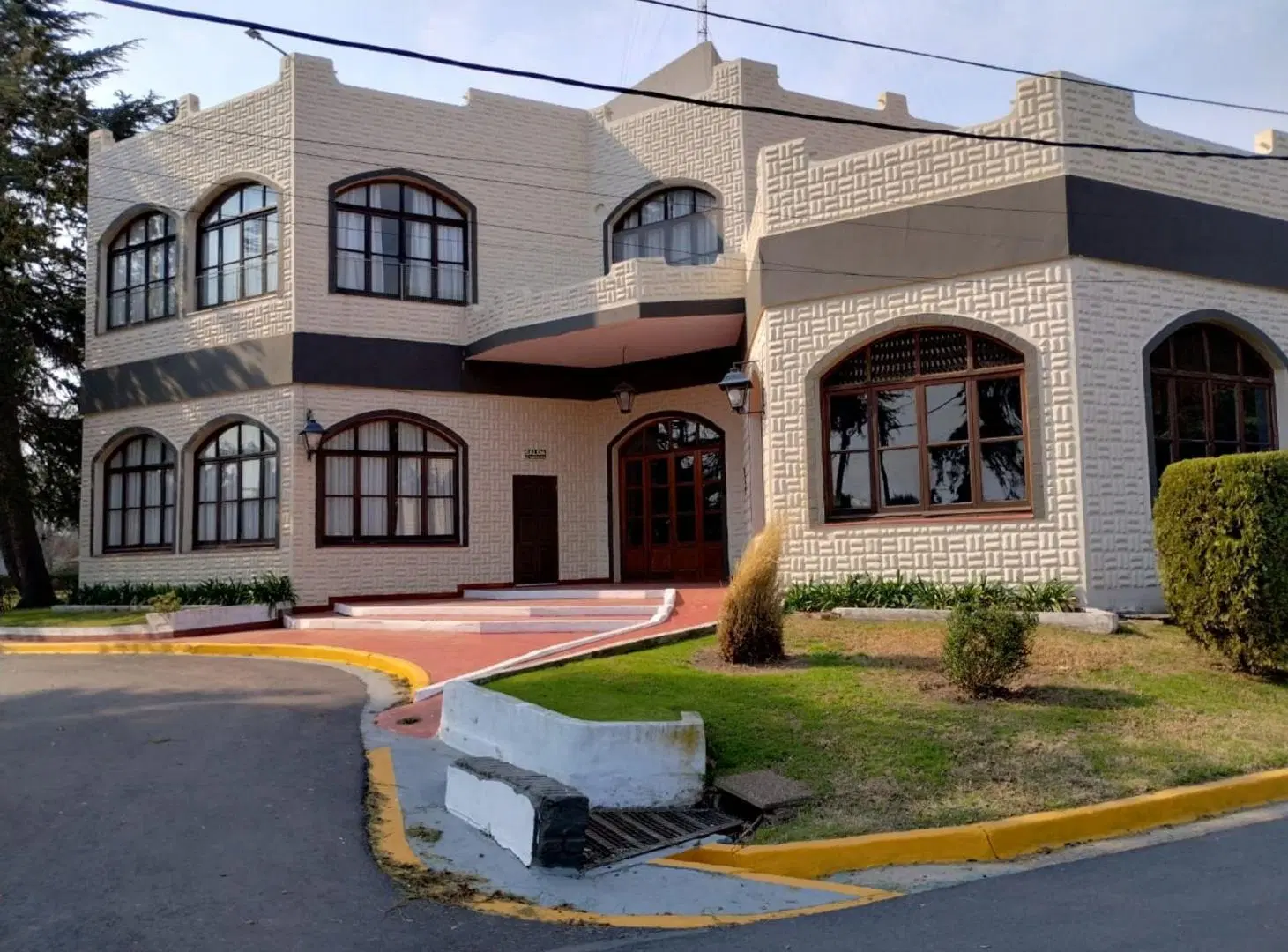 CASA 4 AMBIETES EN VENTA-LAS BRISAS COUNTRY -PILAR 3