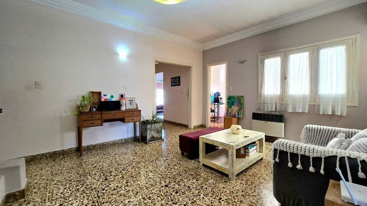 VENTA - CASA 5 AMB en OLIVOS 2