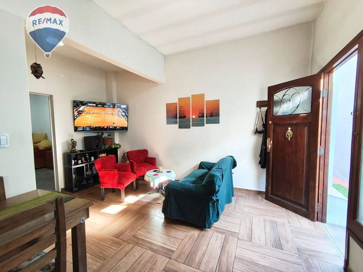 Venta CASA 4 amb en San Martín con patio y terraza 2