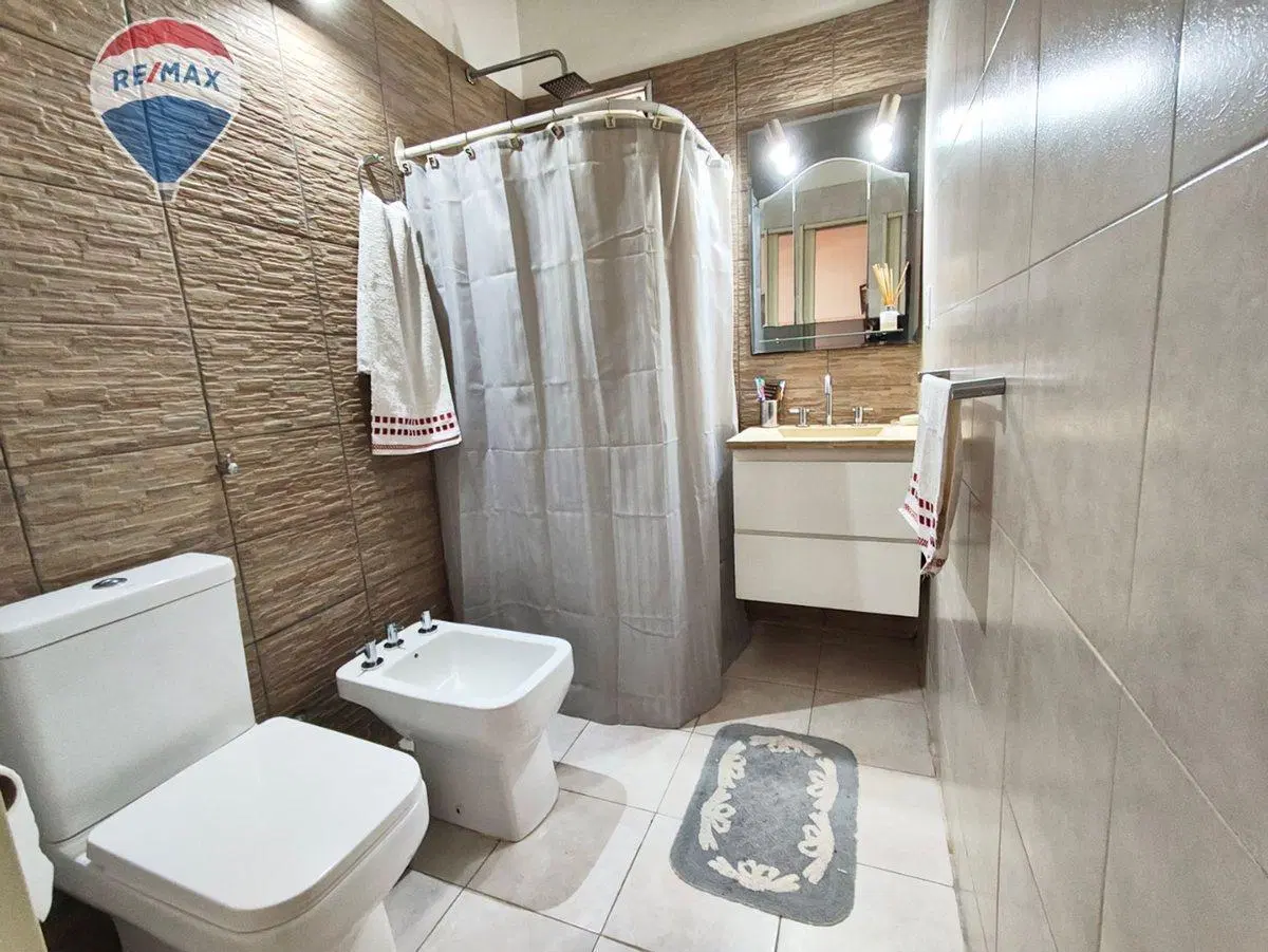 Venta CASA 4 amb en San Martín con patio y terraza 4