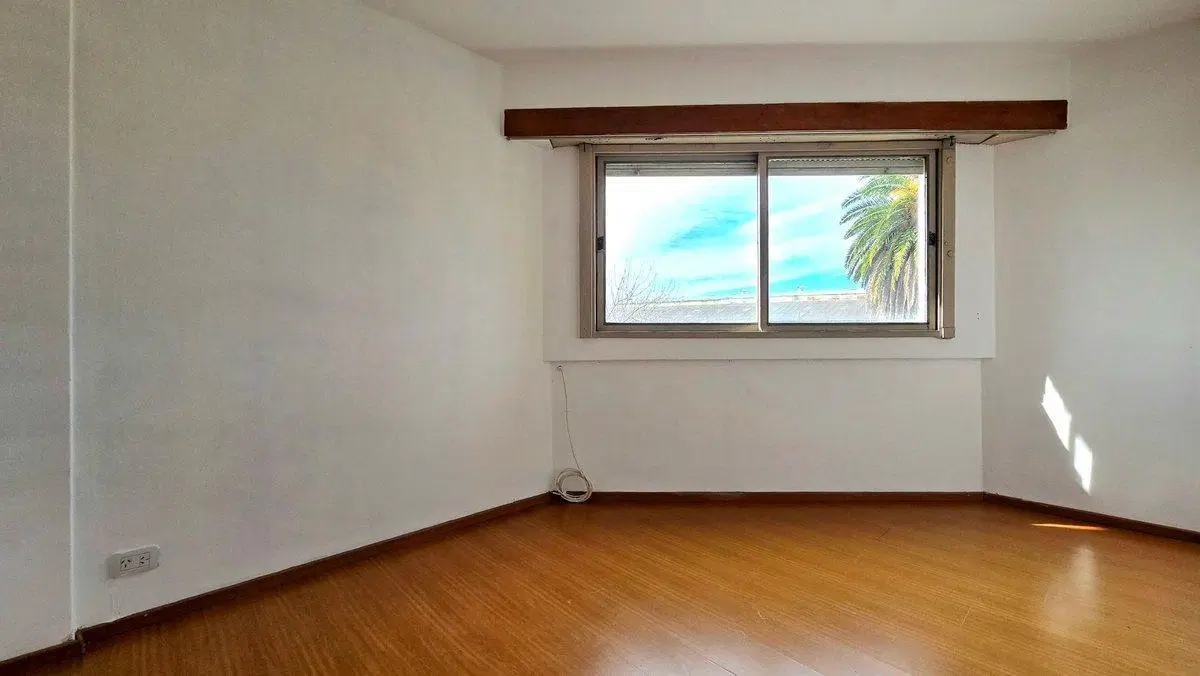 Venta simipiso 3 ambiente 4