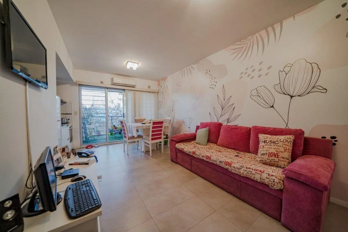 VENTA DEPARTAMENTO 2 AMB CON BALCÓN  VILLA DEVOTO 3