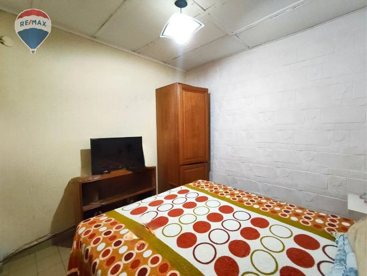 LOTE de 11,50 x 16,41 mts. Villa Lynch, San Martín 5