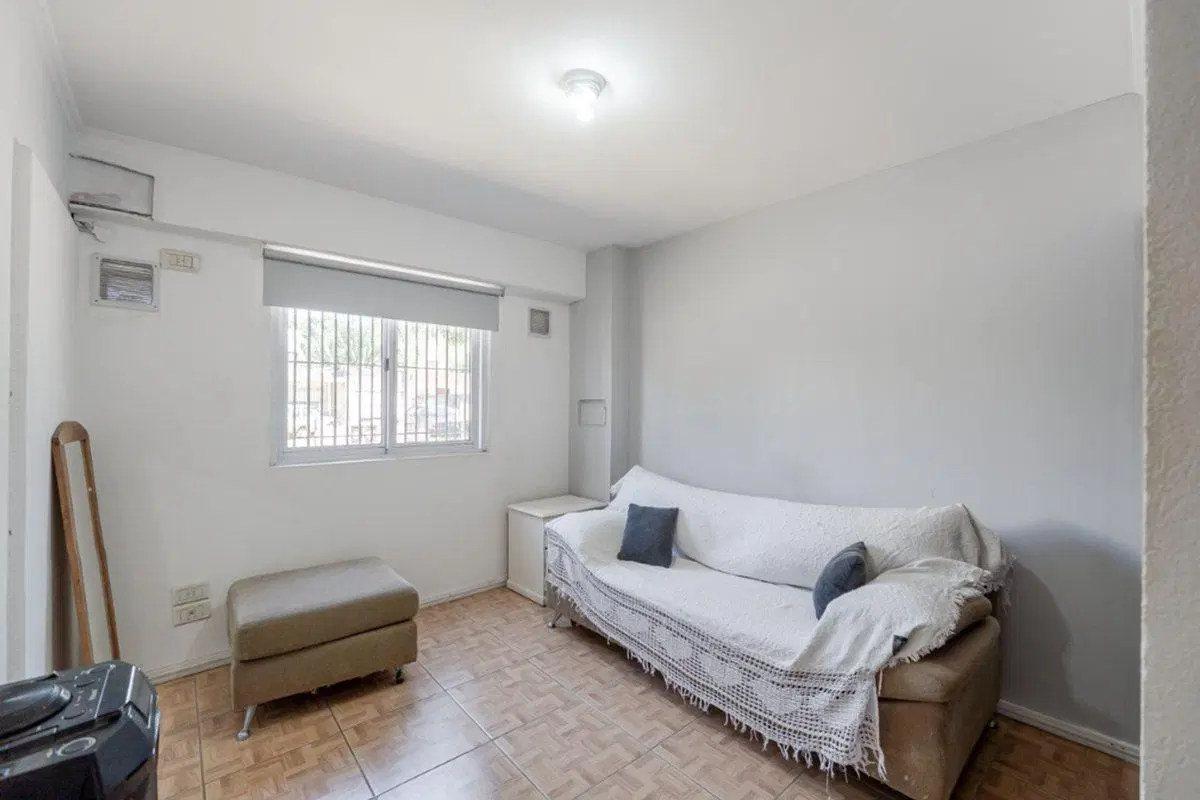 VENTA CASA EN CASTELAR 4