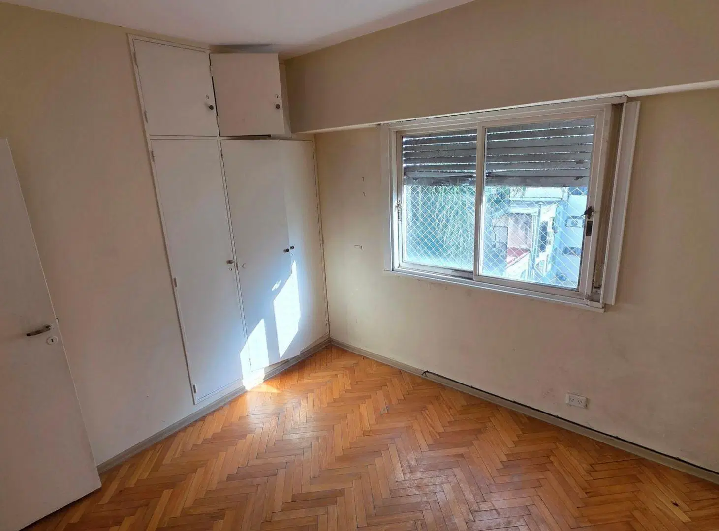 DEPARTAMENTO VENTA BELGRANO 3 AMB + DEP CON BALCON 2