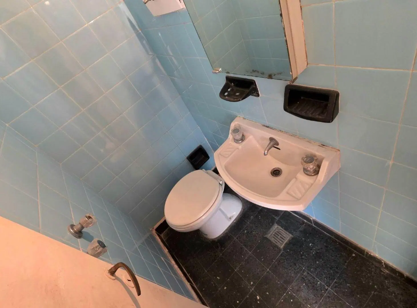 DEPARTAMENTO VENTA BELGRANO 3 AMB + DEP CON BALCON 5