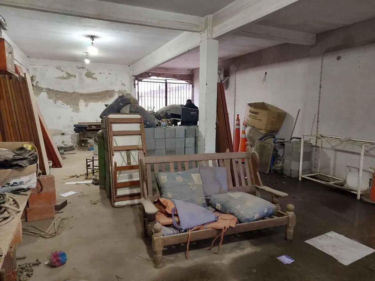 Venta lote con doble local ideal supermercado 3