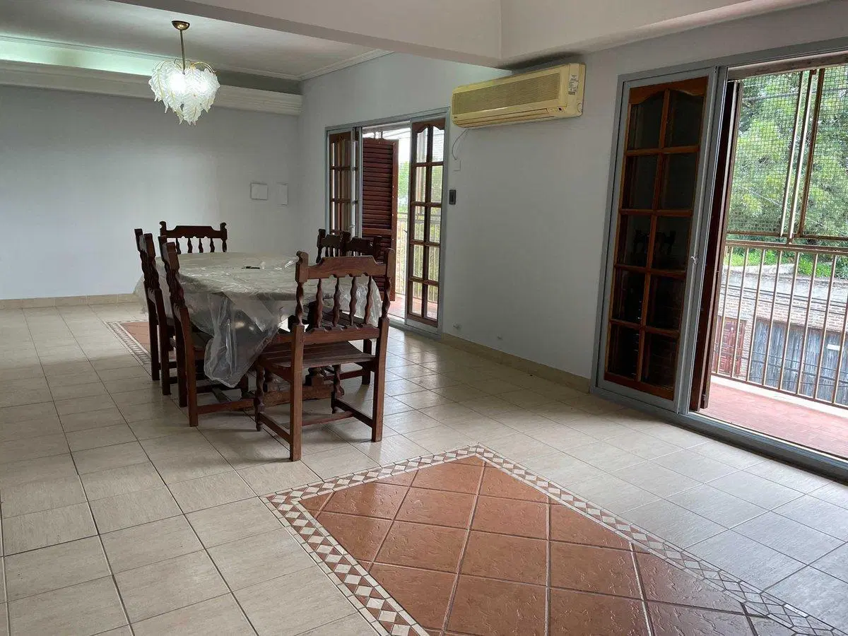 Venta Casa 4 Ambientes, con deposito de San Andres 5