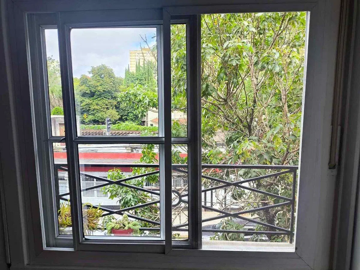 Departamento de 3 amb, tipo PH, 2do por escalera. 4