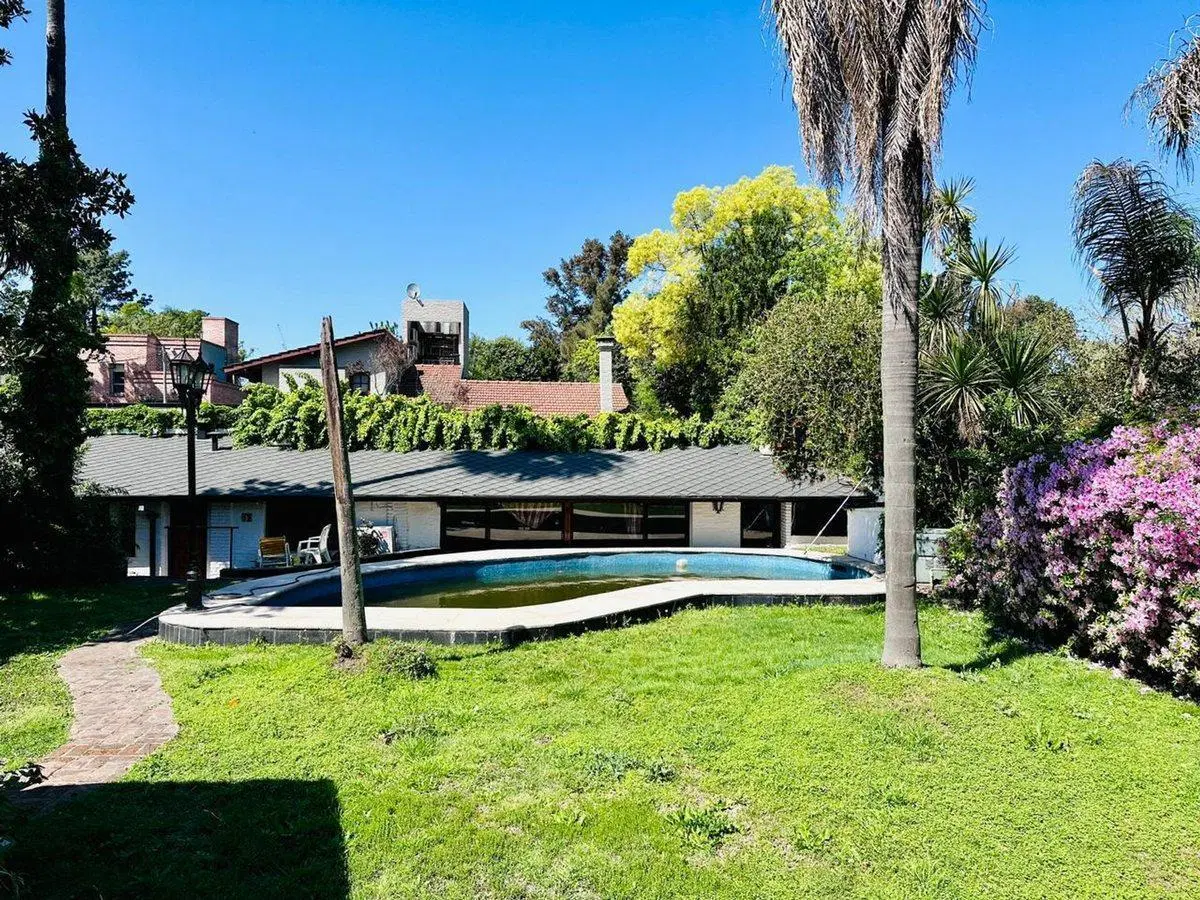 Venta Casa 9 amb con jardín y pileta La Horqueta 5