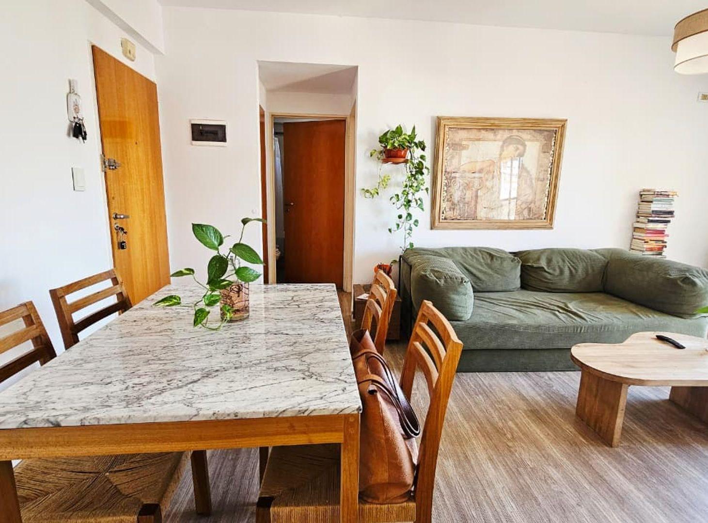 VENTA 2 AMB MAS DEPENDENCIA , COCHERA Y TERRAZA