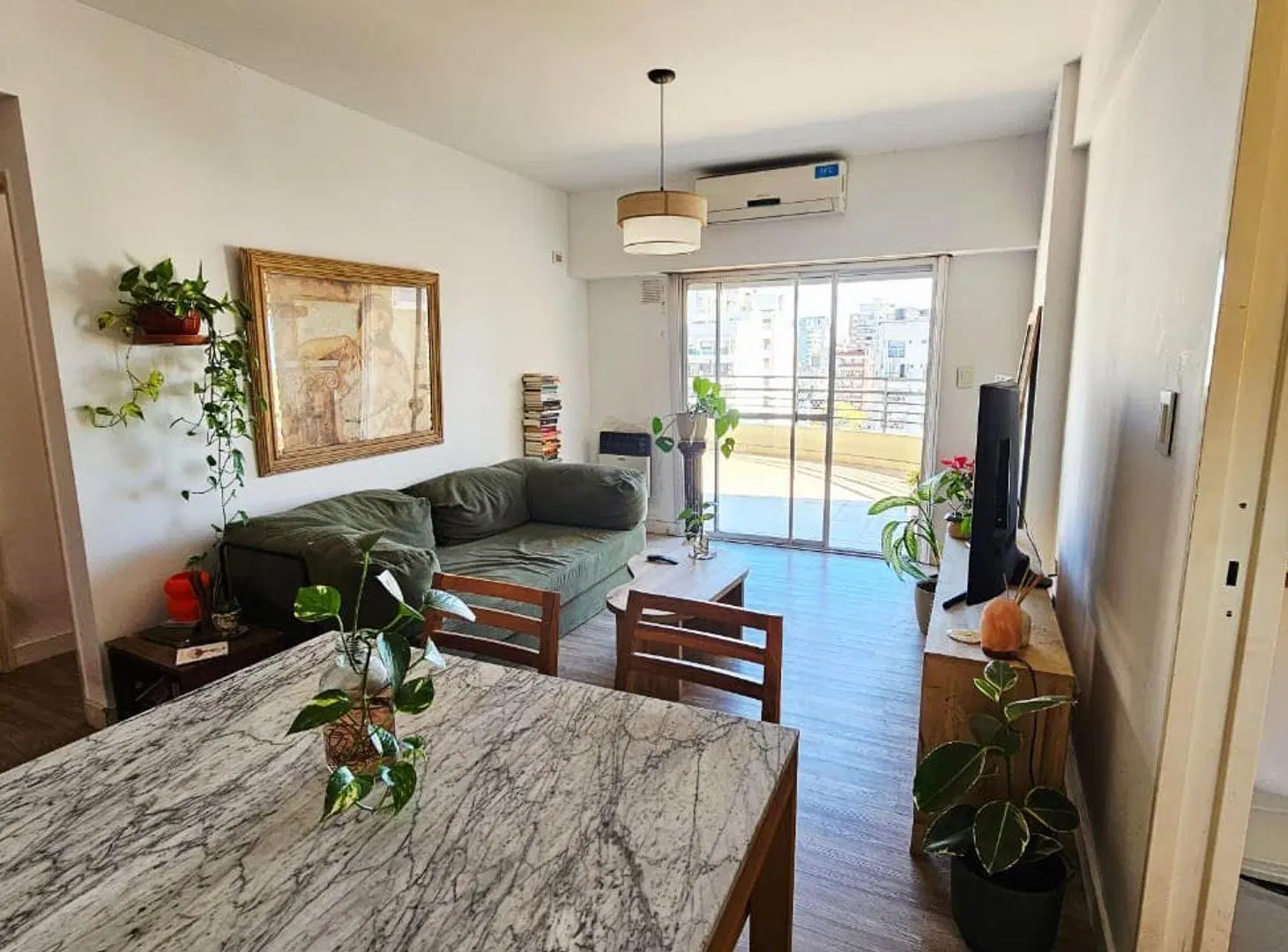 VENTA 2 AMB MAS DEPENDENCIA , COCHERA Y TERRAZA 3