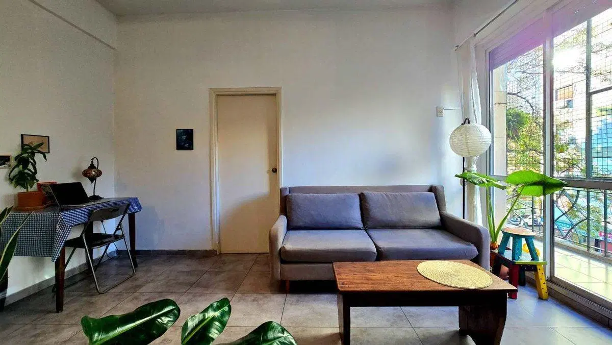 ALMAGRO departamento 2 ambientes con balcón 5