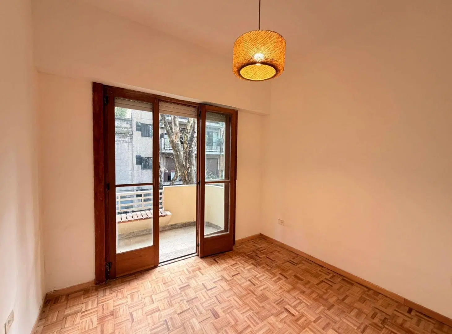 VENTA 2  ambientes con balcón en Palermo 5
