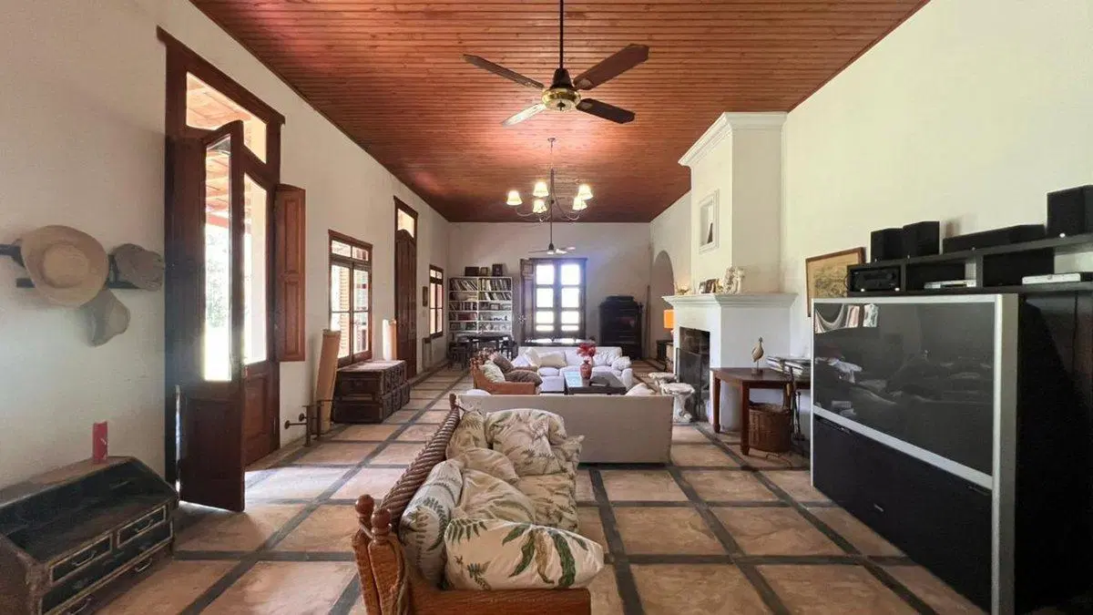 VENTA QUINTA 8 AMB MERCEDES GRAN LOTE 2