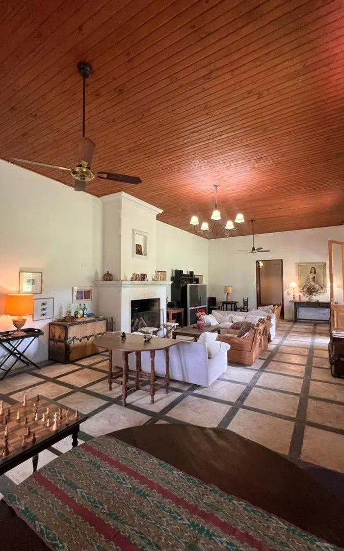 VENTA QUINTA 8 AMB MERCEDES GRAN LOTE 3