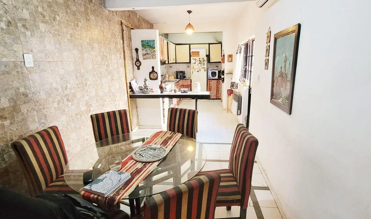 VENTA PH EN PB DE 4 AMB CON PATIO Y PARRILLA 2