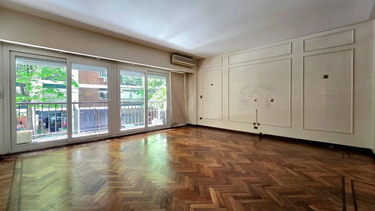 VENTA PISO DE 5 AMBIENTES EN BELGRANO -IMPRENTA- 4