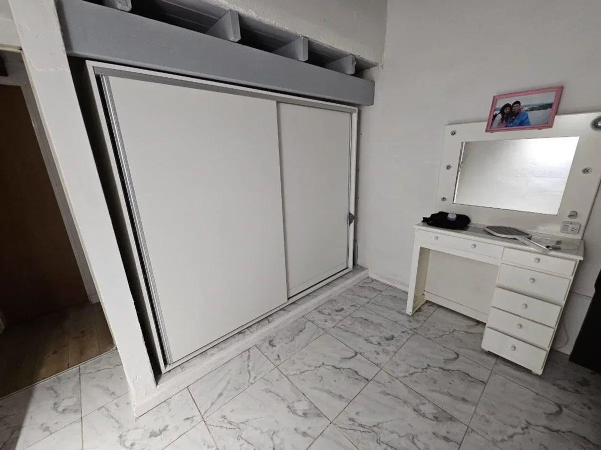 CASA MODERNA EN GARÍN – entras y vivis 2