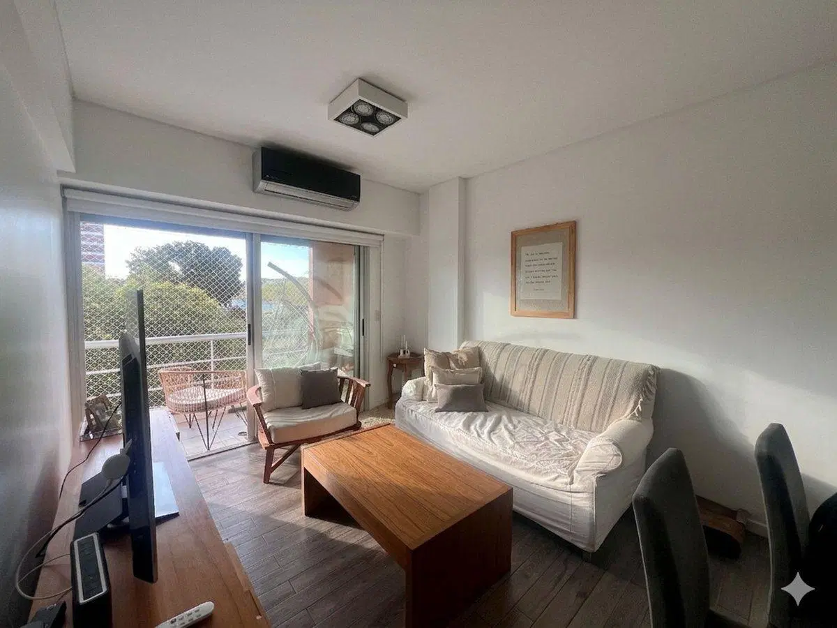 Venta Dúplex 3 Amb c/ Terraza Propia y Coch 2