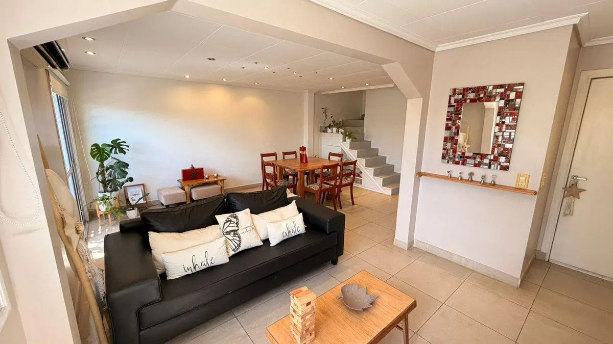 Venta PH TRÍPLEX | 140M² BALLESTER Acepta permuta! 2