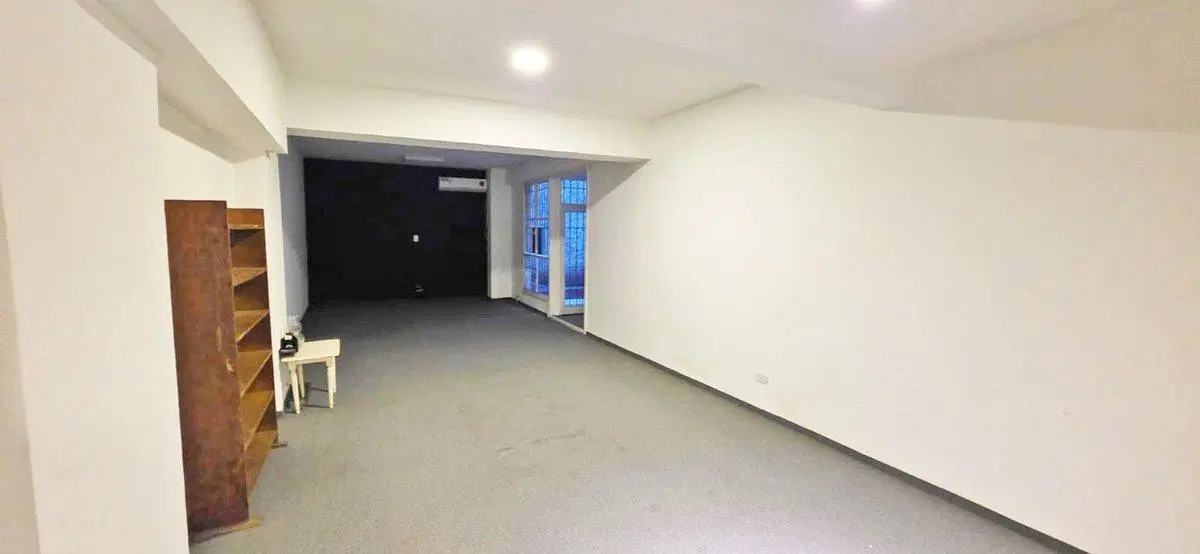 VENTA OFICINA DE 59 METROS EN RETIRO 4