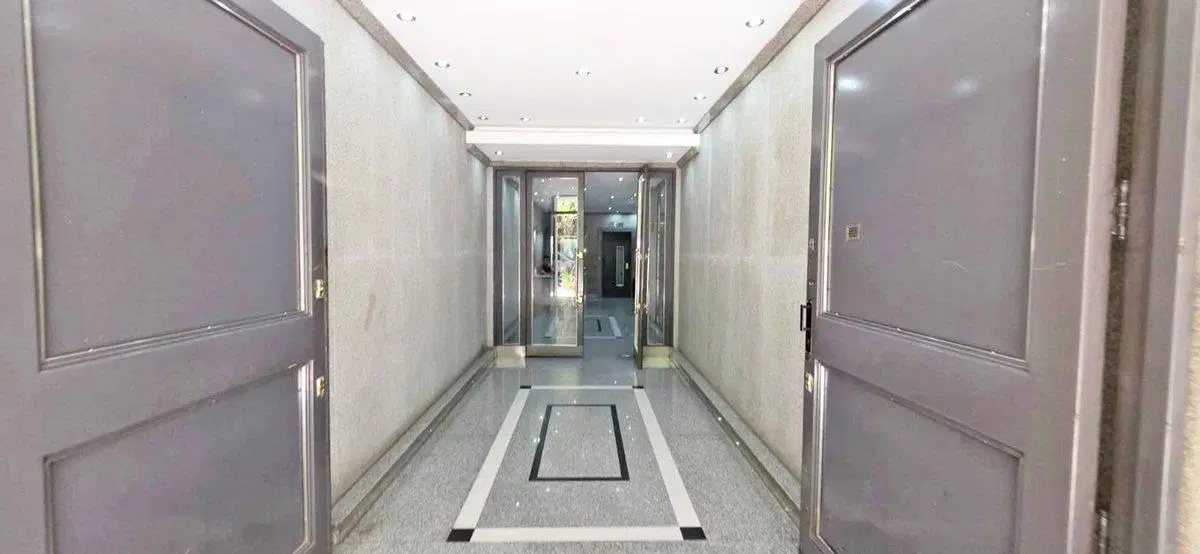VENTA OFICINA DE 59 METROS EN RETIRO 5