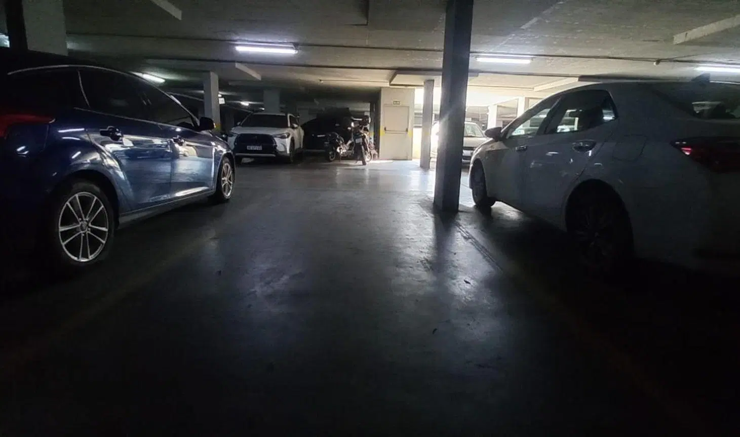 Cochera cubierta en venta en Beccar Plaza II 5
