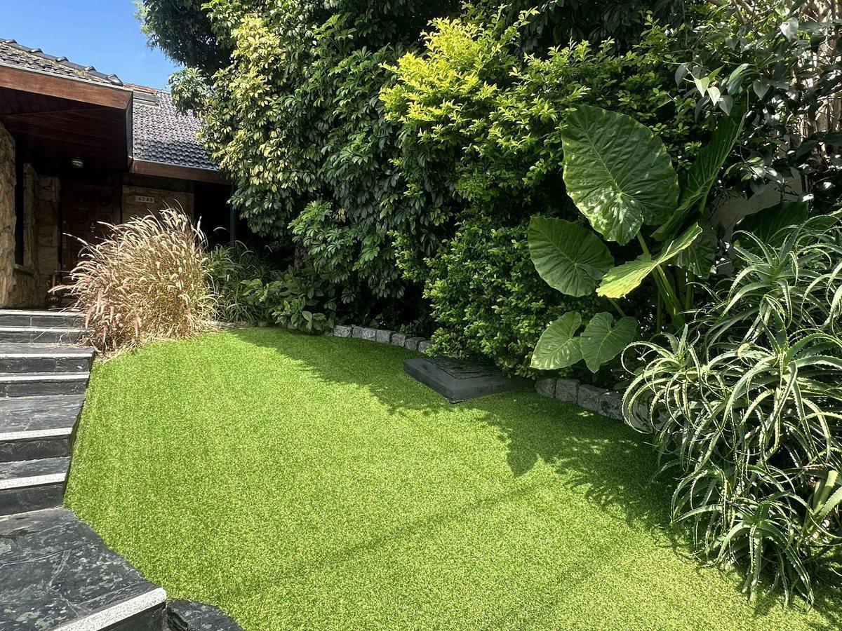 Foto de CASA de 7 amb c/jardin y parrilla en VENTA OLIVOS, imagen 5