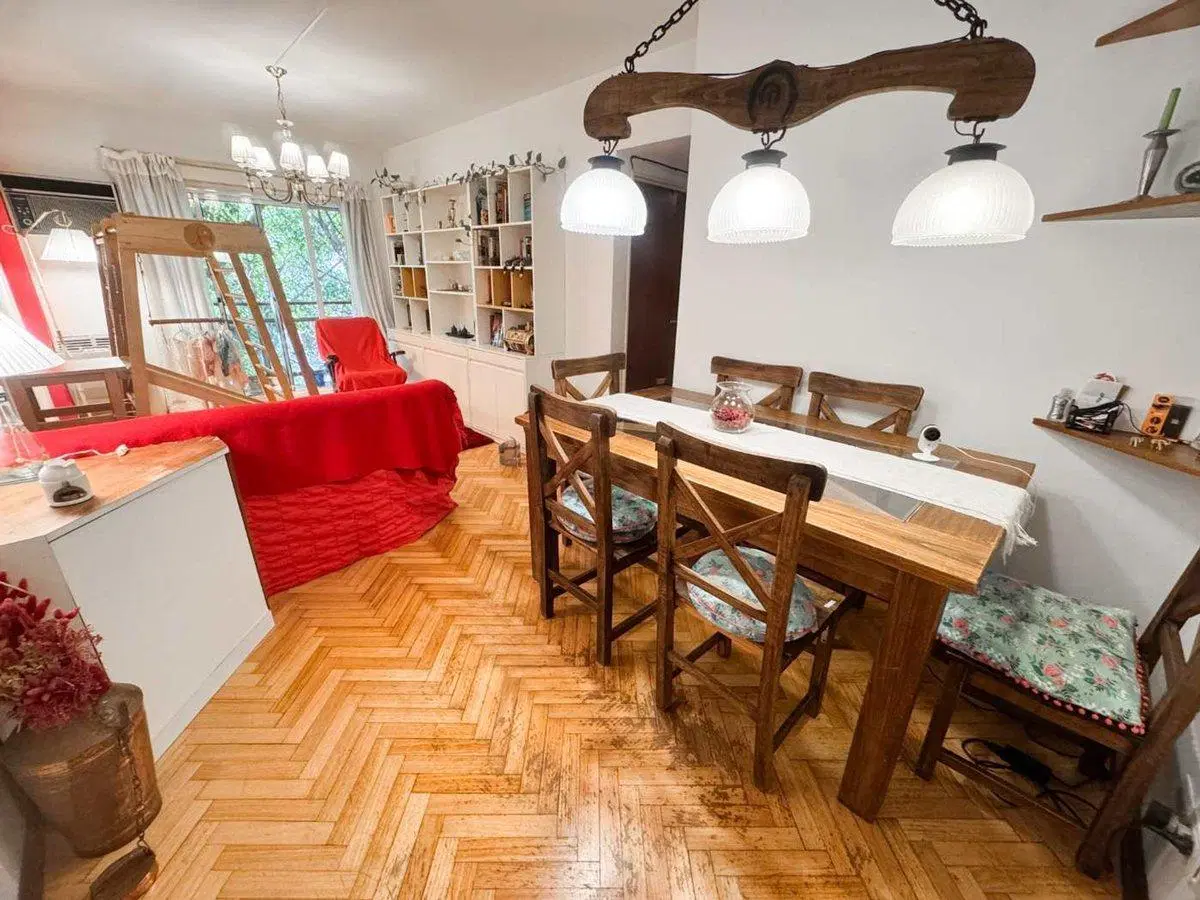 Venta depto 4 amb con balcón y cochera. Belgrano 4