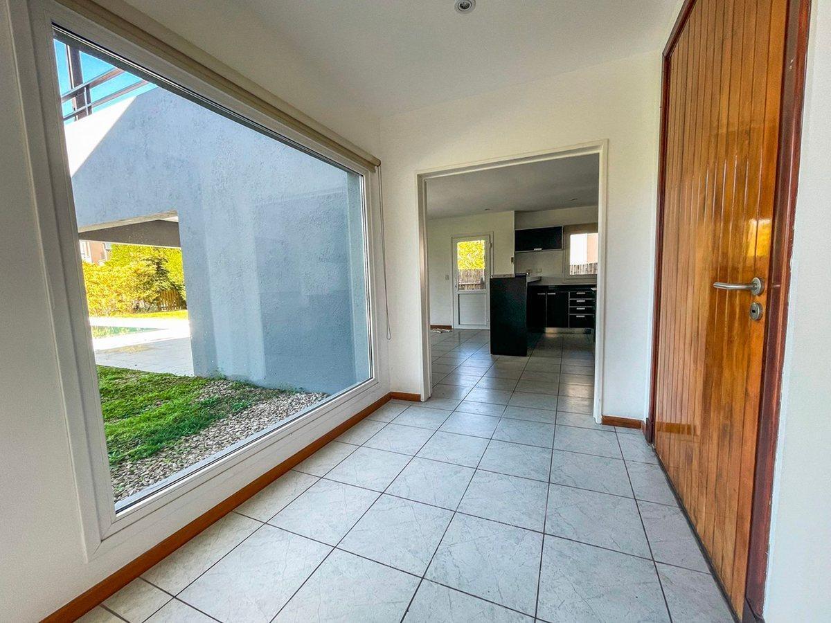 Foto de VENTA CASA 4 AMBIENTES + DESP LOS ALISOS NORDELTA, imagen 2