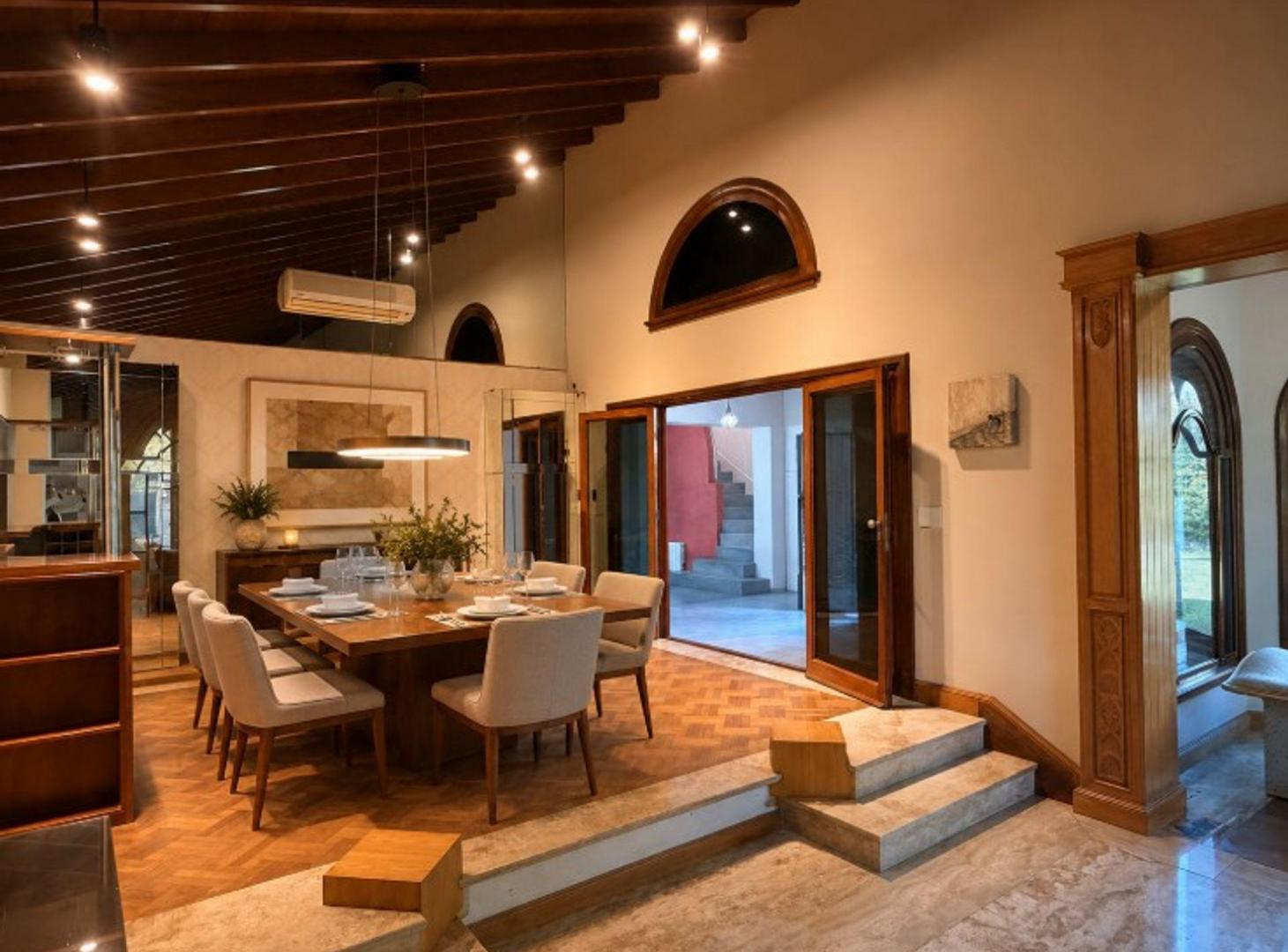 Foto de VENTA Casa 5 ambientes - ACEPTA PERMUTA!!, imagen 4