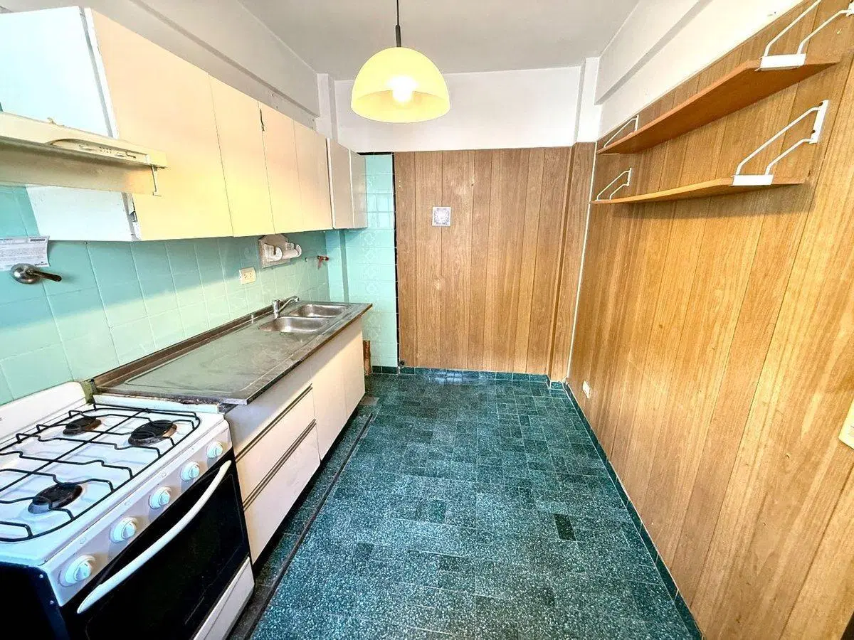 Departamento 2 ambientes VENTA Quilmes Luminoso 5