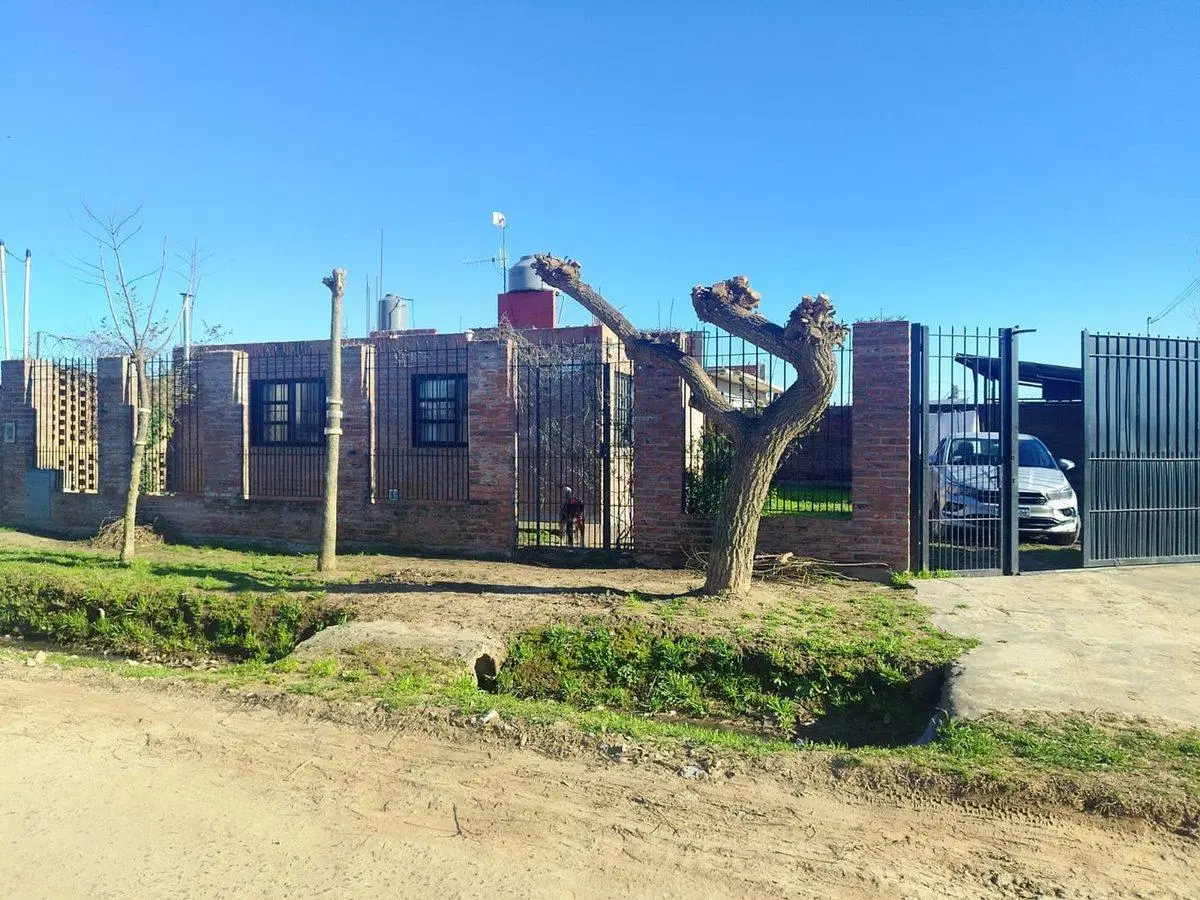 venta CASA 4 AMBIENTES ESCOBAR 8